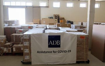 АБР доставил в Узбекистан очередную партию медоборудования для борьбы с коронавирусом 