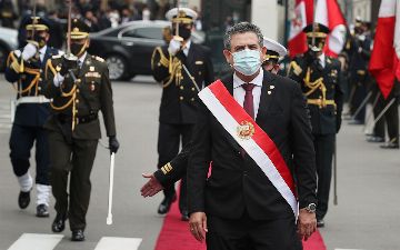 В Перу, не проработав и недели, ушел в отставку второй президент 