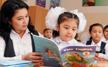 Партия «Миллий тикланиш» предложила снизить пенсионный возраст учителей в Узбекистане до 50 лет