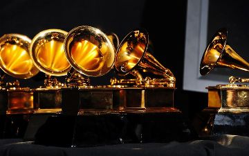Ежегодная церемония вручения Grammy отложена на неопределенный срок, узнайте причину