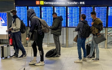 В аэропорту Парижа снова отменяются рейсы из-за забастовки работников