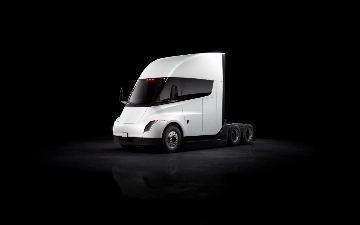 Tesla представила официальное фото грузовика Semi Truck