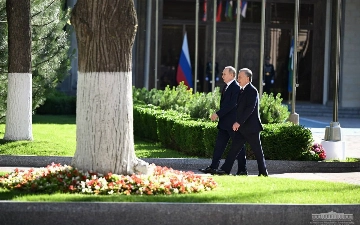 Мирзиёев пригласил Путина к себе домой, где президенты общались до трех утра
