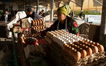 На рынках Узбекистана стабилизируют цены на яйца и мясо птицы