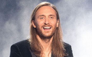 Французский диджей David Guetta передал привет своим слушателям из Узбекистана - видео