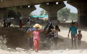 Число погибших от аномальной жары в Индии выросло почти до 100