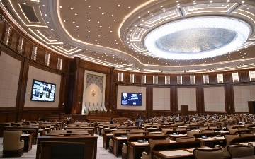 Сенат одобрил госбюджет Узбекистана на 2023 год 