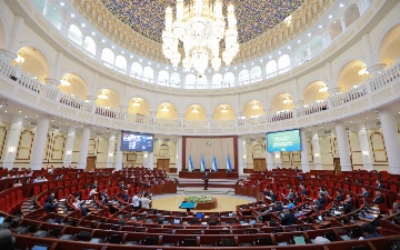 Парламент Узбекистана может получить право на самороспуск