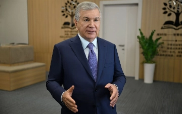 Шавкат Мирзиёев посетил филиал Ляонинского педагогического университета и Институт Конфуция в Хиве