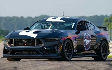Ford Mustang Dark Horse R презентовали для гоночной серии One-Make Racing