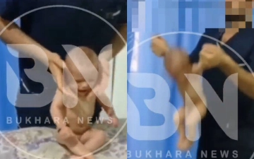 В сети появилось еще одно видео, где врач мучает ребенка жестким массажем