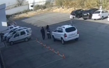 В Ташкенте экс-сожитель преследует женщину и угрожает посадить ее в тюрьму