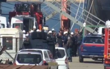 В Стамбуле прогремел взрыв на судне