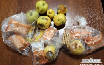 В Каракалпакстане школьников кормили испорченными продуктами