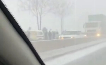 В Андижане произошла авария с участием восьми автомобилей — видео