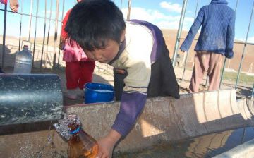 В Каракалпакстане начали добывать питьевую воду из воздуха