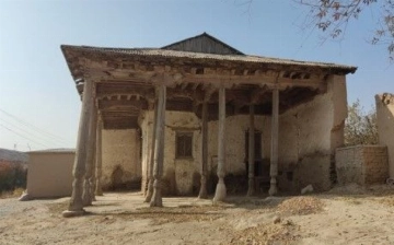 В Самарканде незаконно снесли три мечети, еще один памятник самовольно отреставрировали