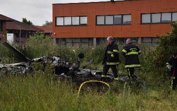 Во Франции разбился самолет. Погибли три человека