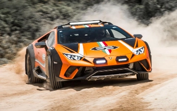 Фотошпионы опубликовали видео с новым Lamborghini Huracan Sterrato