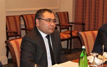 Министр инновационного развития сообщил о доставке китайской вакцины в Ташкент