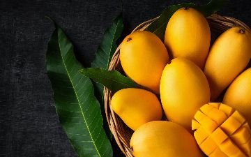 Выявлено 7 причин есть манго чаще