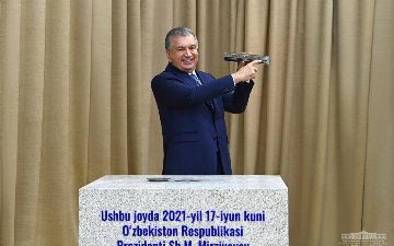 Шавкат Мирзиёев заложил первый камень в «Новый Андижан»