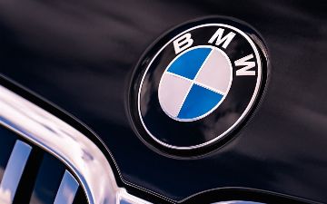 В сети слили снимки обновленного BMW X7