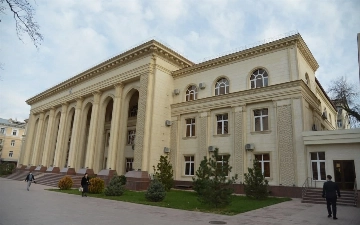 На какие министерства и хокимияты узбекистанцы чаще всего жалуются