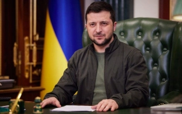 Zelenskiy ayollarni ixriyoriy ravishda harbiy ro'yxatga olish to'g'risidagi qonunni imzoladi