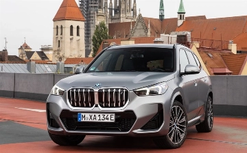 BMW приступил к серийному производству электромобиля iX1