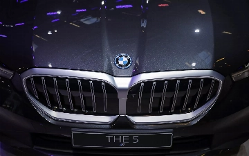BMW представил самую экономичную версию 5-series