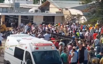 В Мексике обрушилась церковь, есть погибшие и пострадавшие (видео)