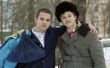 Актёры Леон Кемстач и Рузиль Минекаев набрали по 1 млн подписчиков в соцсетях