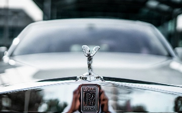 Rolls-Royce решил пересмотреть свой модельный ряд