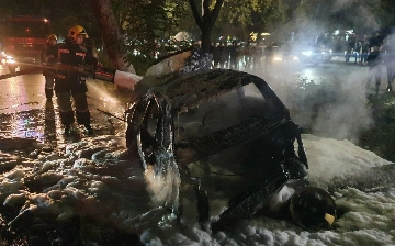 На Чиланзаре столкнулись Lacetti и Cobalt, одна из машин сгорела