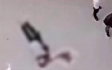 В Термезе студент покончил с собой, сбросившись с 14-го этажа