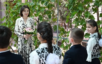 От инклюзивных классов до экошкол: Зироат Мирзиёева побывала в Хорезме