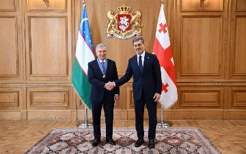Шавката Мирзиёева наградили орденом «Золотое руно»