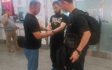 Из Варшавы в Ташкент экстрадировали мужчину, находившегося в розыске по линии Интерпола