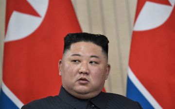 СМИ: Ким Чен Ын в коме