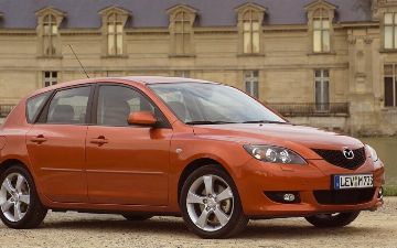 Mazda отзывает более двухсот тысяч машин из-за эмблемы. Узнайте, где и почему
