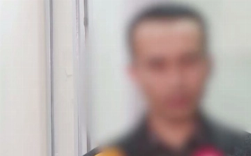 В Ташкенте арестовали парня, схватившего школьника за руку (видео)