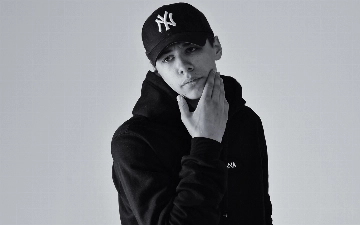 Macan не явился сегодня в сборный пункт военкомата