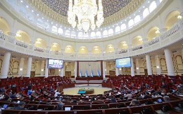Узбекские депутаты одобрили в первом чтении законопроект о госбюджете на 2023 год
