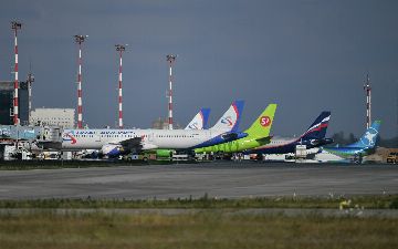 Две российские авиакомпании приостановили все полеты в Европу 