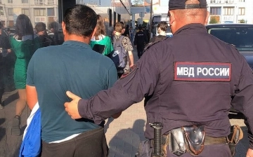 В России предложили выдворять мигрантов за нарушения еще 20 административных статей