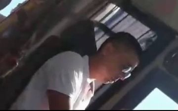 В Ташкенте водитель автобуса оскорбил пассажирку и за это был отстранен от работы - видео 