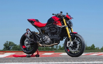 Ducati представила новейший и ограниченный мотоцикл Monster SP