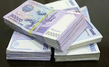 Правительство Узбекистана в следующем году направит почти 12 трлн сумов на расходы, связанные с повышением зарплат, пенсий и стипендий