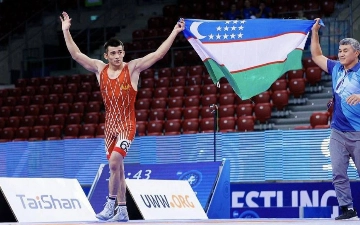 Umidjon Jalolov kurash bo'yicha jahon chempionatida oltin medalni qo'lga kiritdi